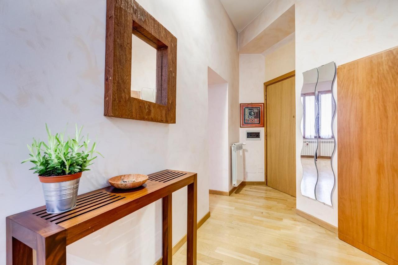 Vatican - Zen Style Loft With Jacuzzi Apartment